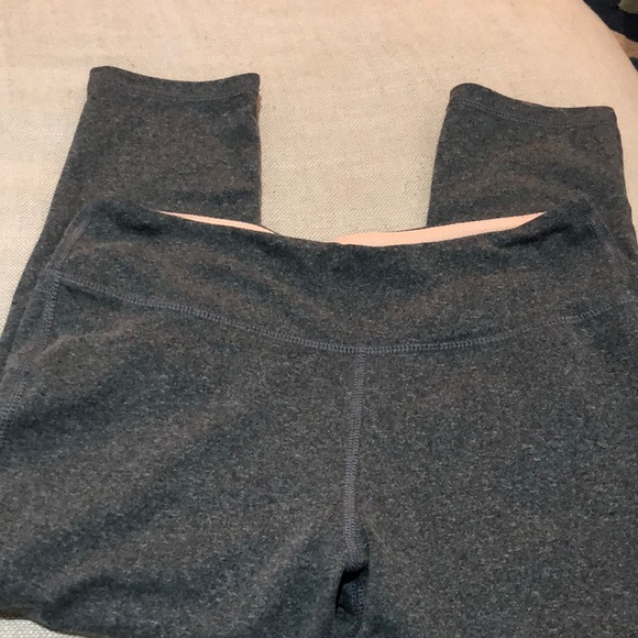 Marika sport Crop leggings M 🌼 4/$10item - Picture 1 of 4